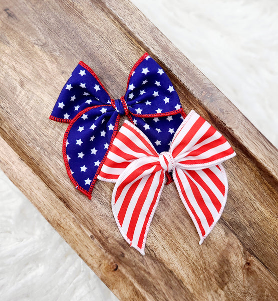 Patriotic Mini Serged Bows