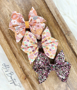 Fall Larkin Bows