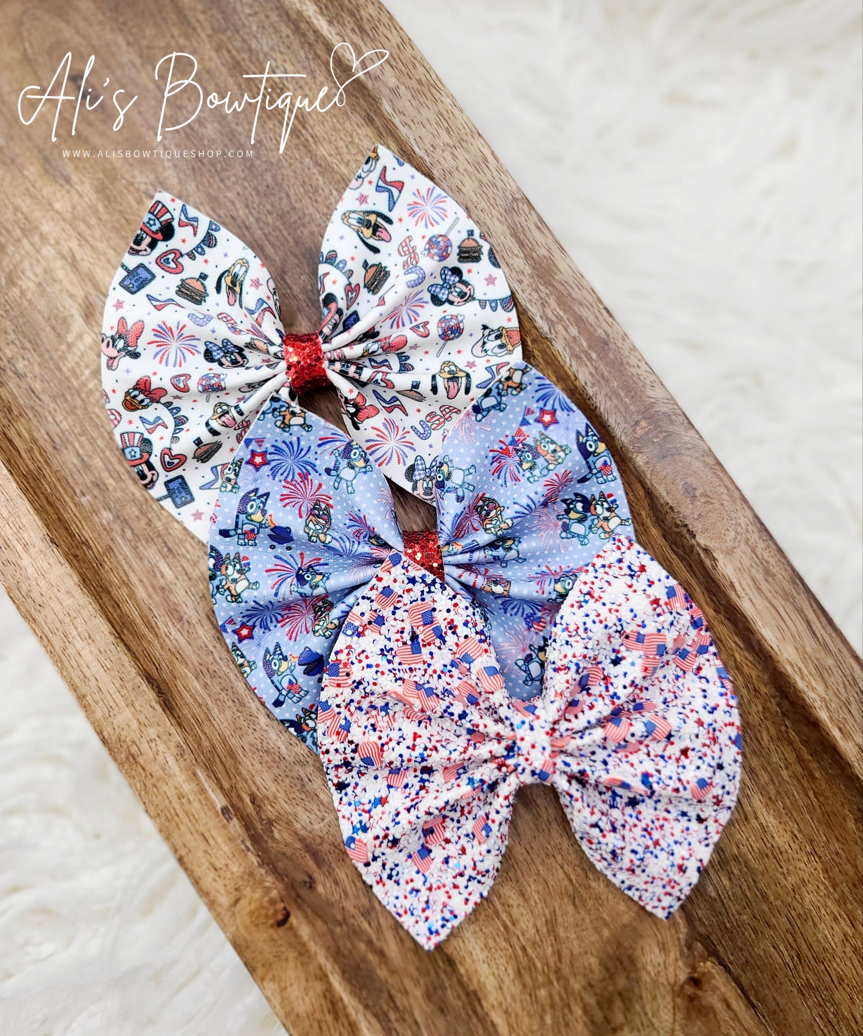 Patriotic Flutter Bows