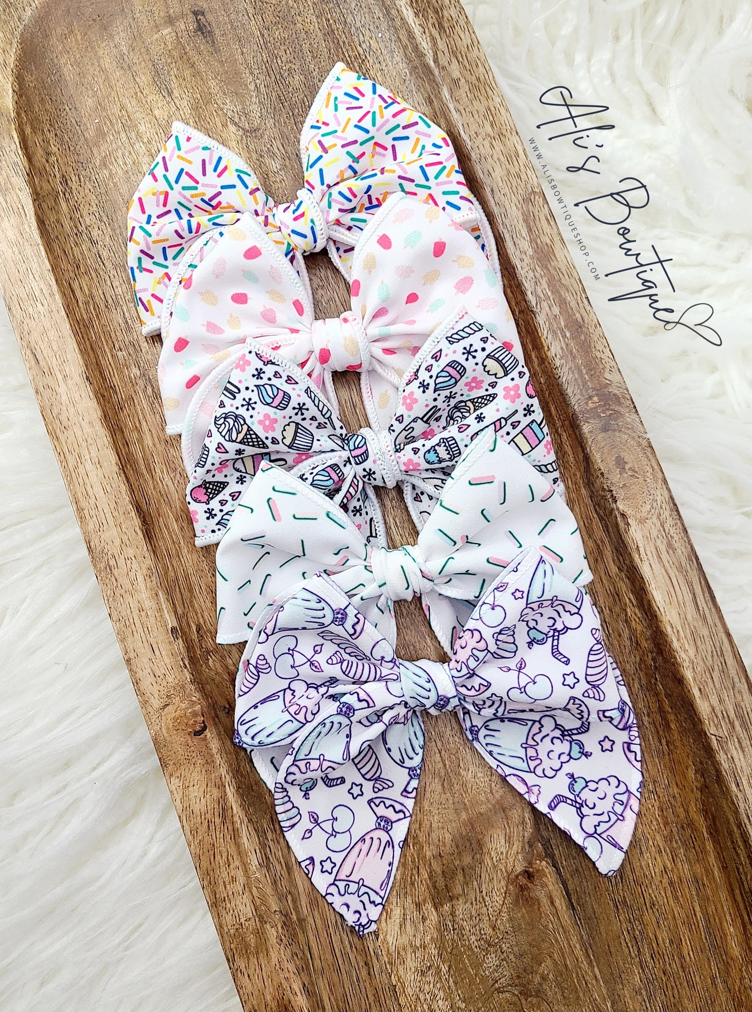 Sweet Treats Mini Serged Bows