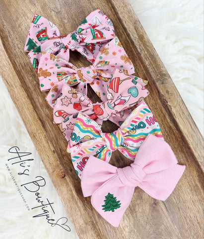 Pink Christmas Classic Bows