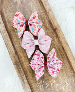 Pink Christmas Larkin Bows